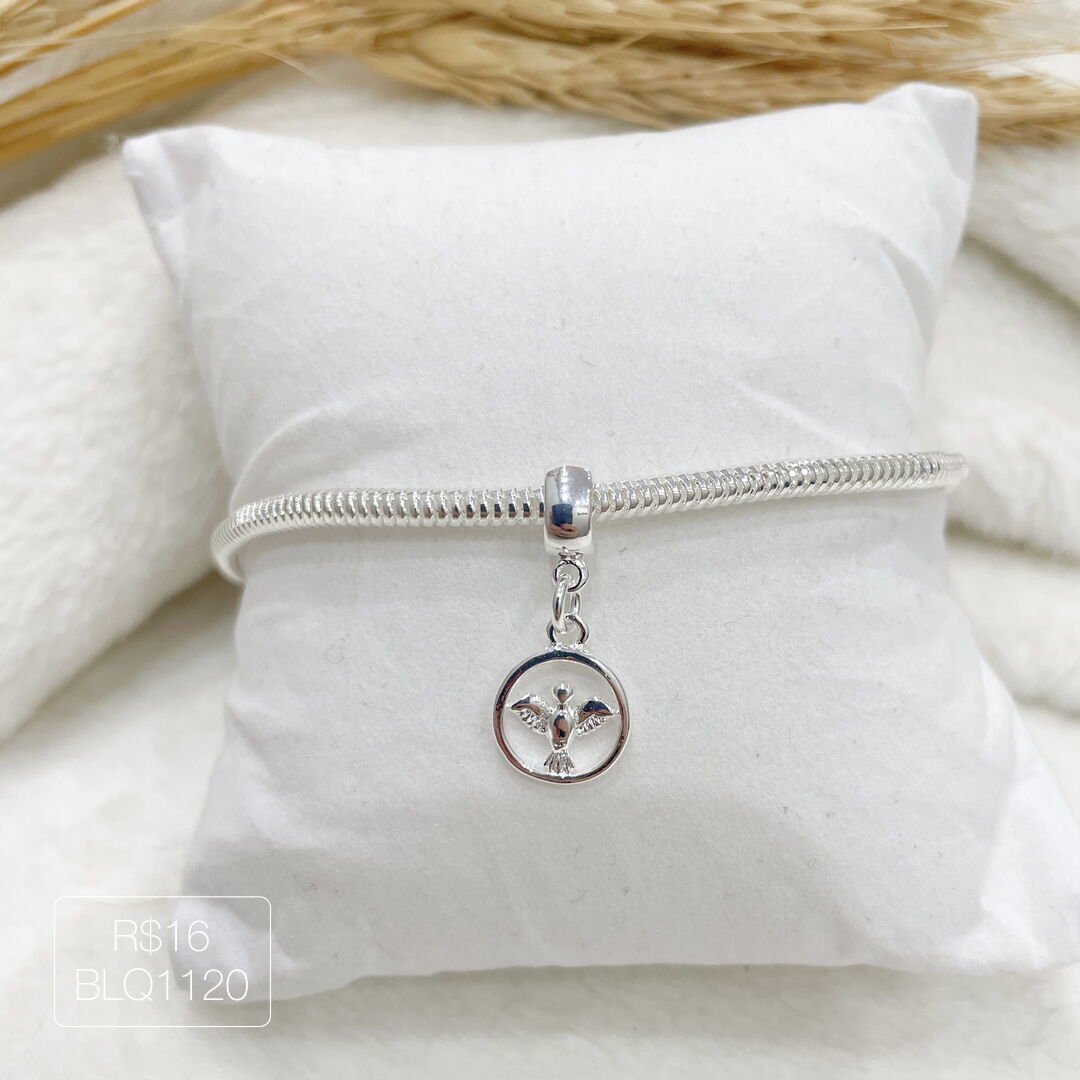 Berloque Espírito Santo Liso Pendurado Prateado